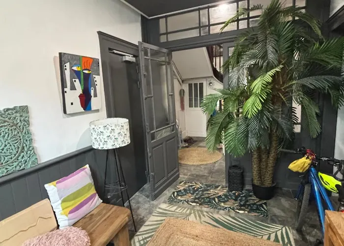 Nid Urbain Chez Sophie Bagnères-de-Bigorre