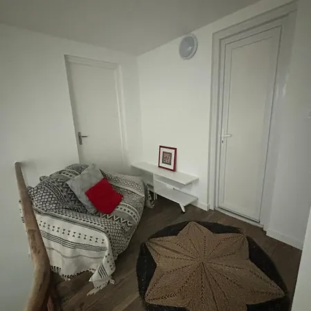 Nid Urbain Chez Sophie *